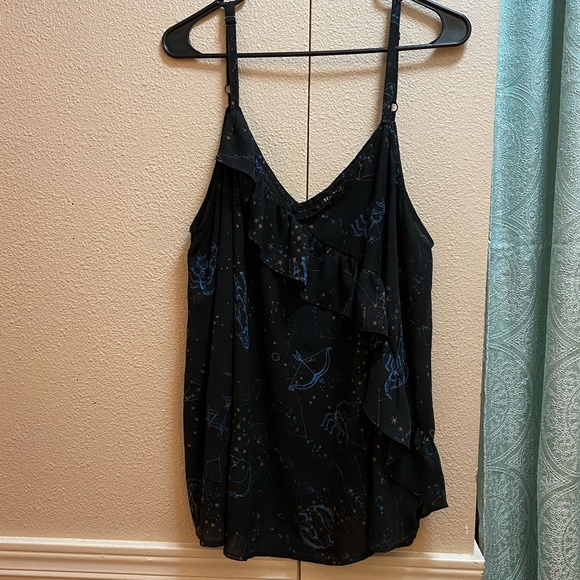 COSMO PRINT GEORGETTE ASYMMETRICAL SWING CAMI - Picture 7 of 7